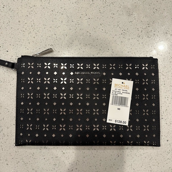 Michael Kors Black Interior Wallet - Picture 1 of 3